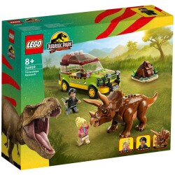 LEGO Jurassic Triceratopsia tutkimassa 76959